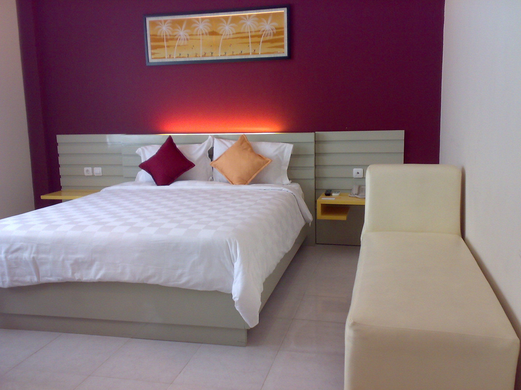 Hotel Orlen Джокякарта Екстериор снимка
